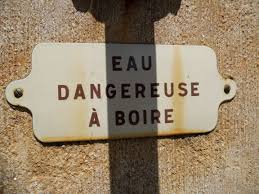 eau dangereuse